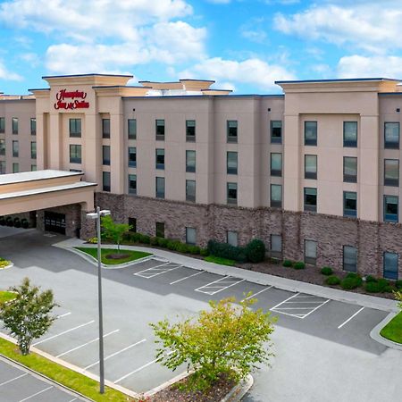 Hampton Inn & Suites Winston-Salem/University Area Exterior photo