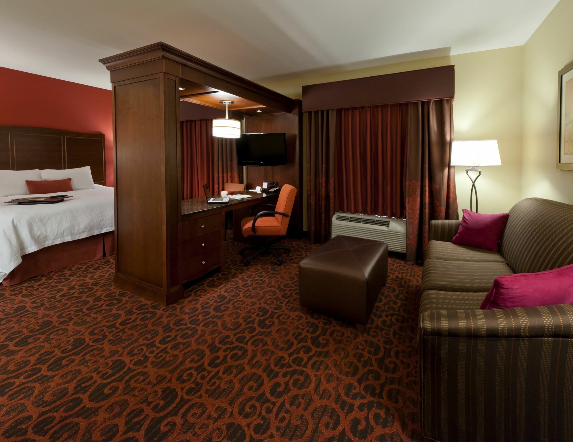 Hampton Inn & Suites Winston-Salem/University Area Room photo